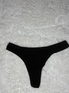 Victoria’s Secret Signature Logo Waistband Black Thong M Y2K NWT